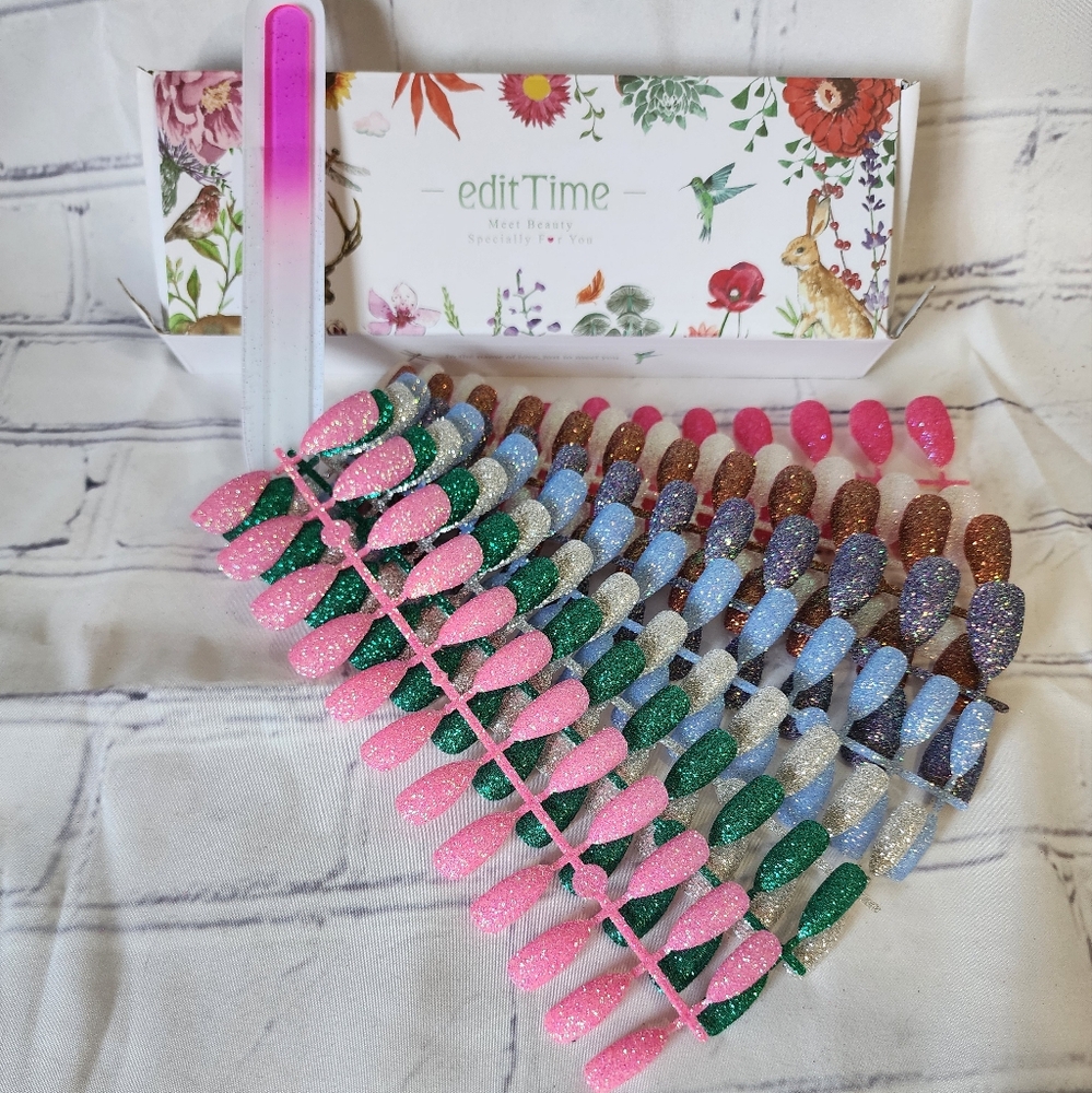 Glitter Nails Set of 8